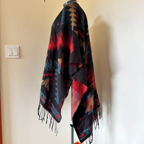 Garage Southwestern Aztec Poncho Wrap Fringe Boho Festival Cape - Picture 2 of 5